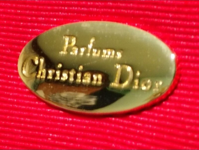 Gentuta pentru parfumuri si cosmetice Christian Dior